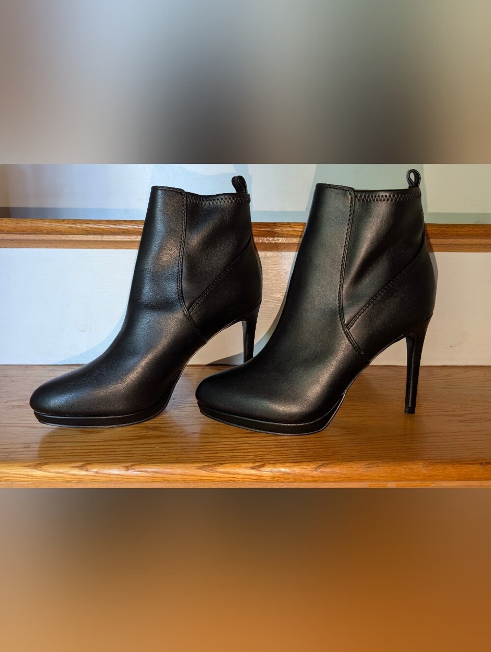 Nine West Quanette Black Leather Platform Stiletto Ankle Booties Boots Size 9
